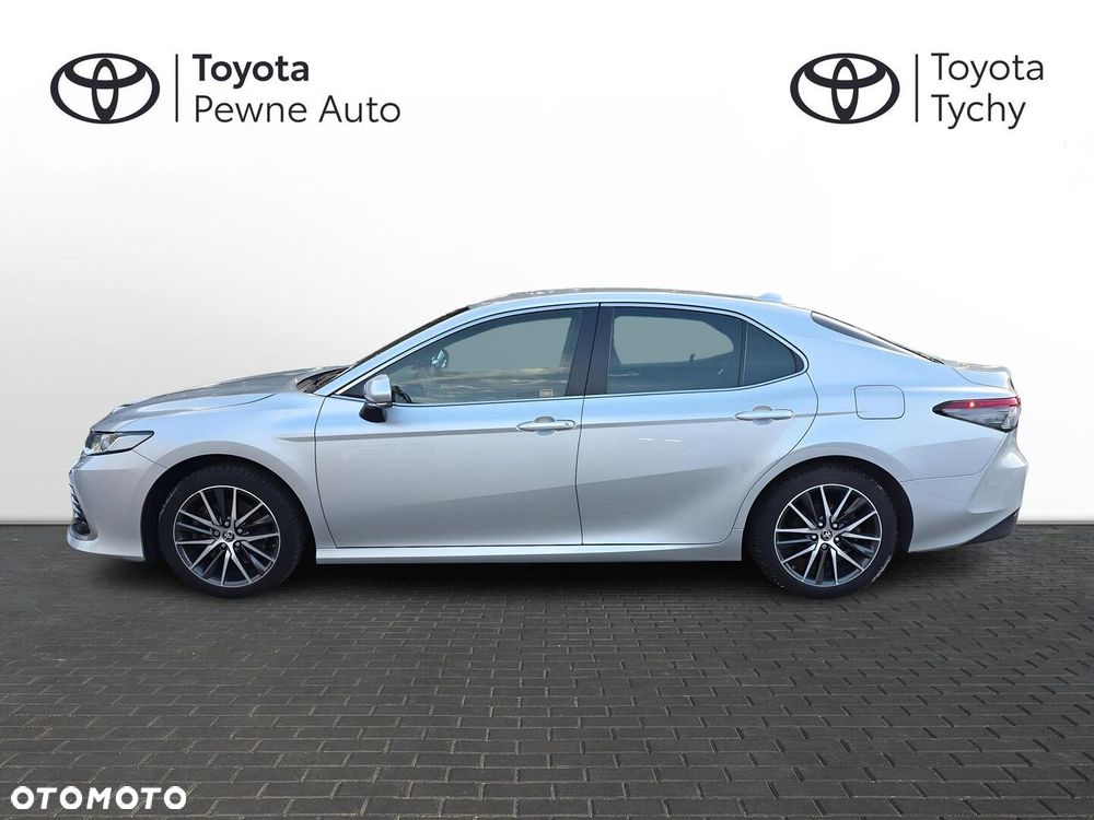 Toyota Camry 2.5 Hybrid Prestige CVT - 2