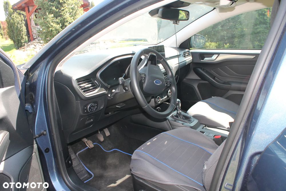 Ford Focus 1.5 EcoBoost Titanium ASS - 12