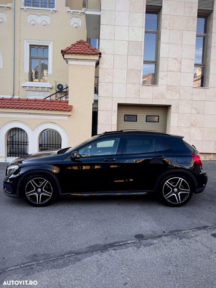 Mercedes-Benz GLA - 31