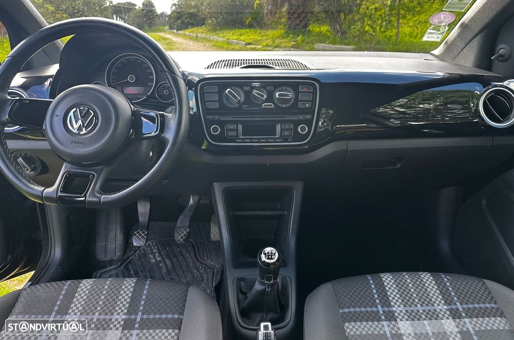 VW Up! 1.0 Move - 8