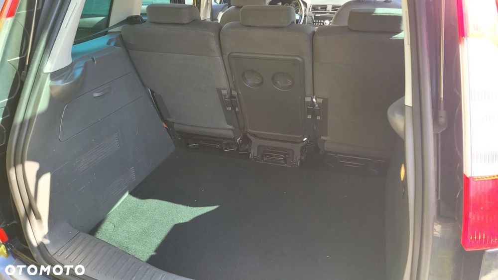 Ford Focus C-Max - 13