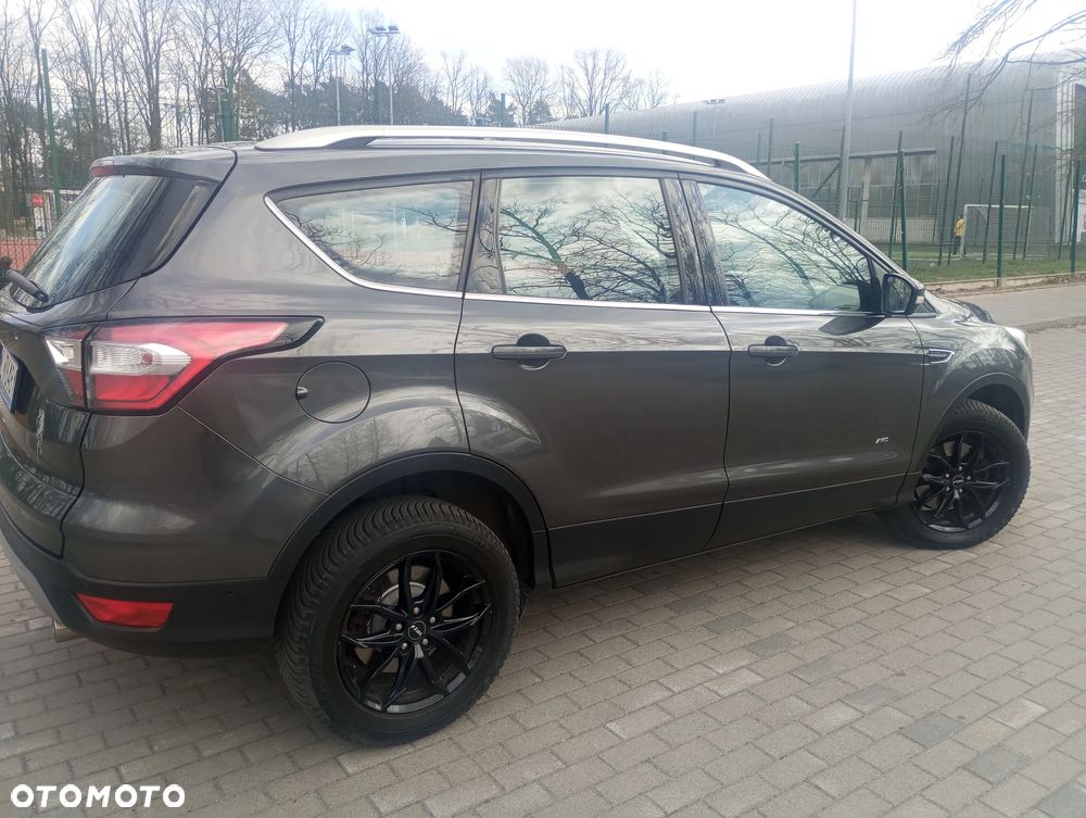 Ford Kuga 2.0 TDCi 4x4 Cool & Connect - 10