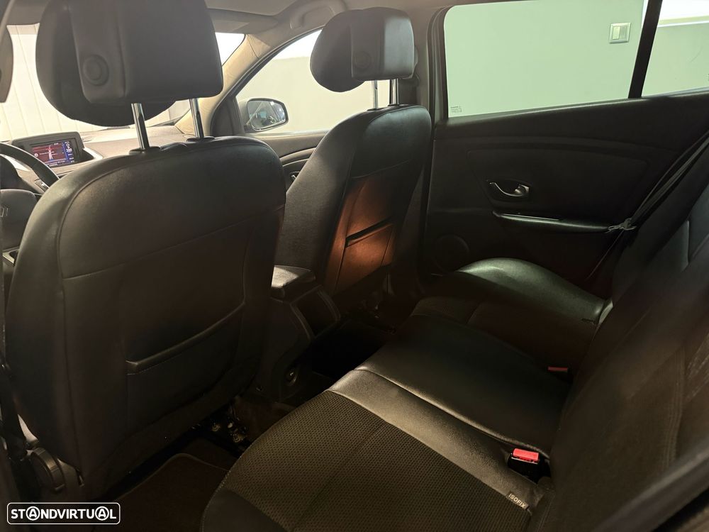 Renault Mégane 1.5 dCi Luxe - 16