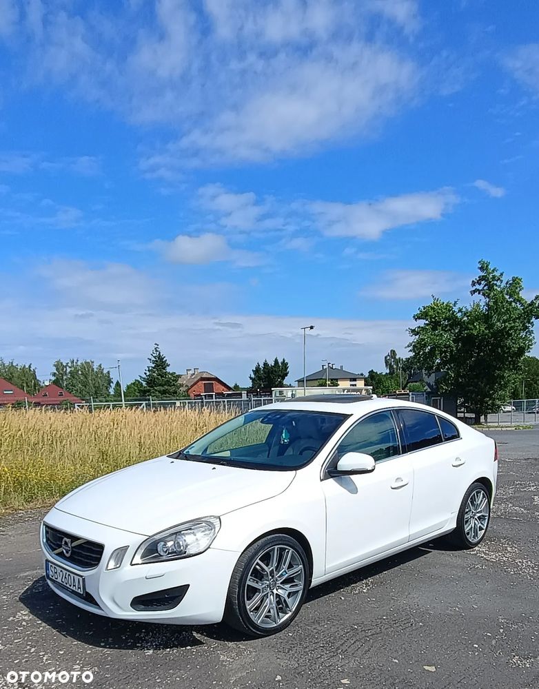 Volvo S60 T6 AWD Geartronic Summum - 6