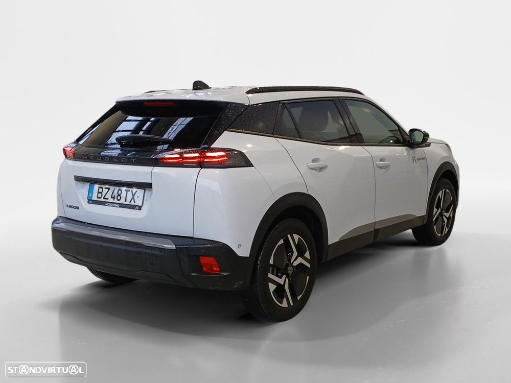 Peugeot e-2008 54 kWh Allure - 5