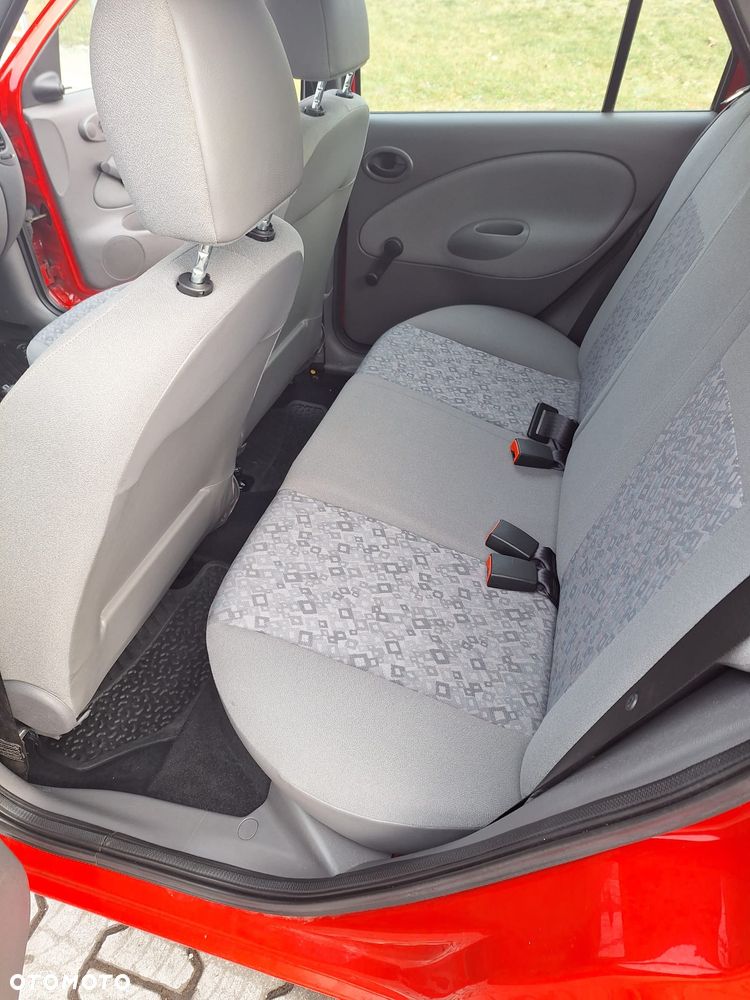 Ford Fiesta 1.25 Ambiente - 11