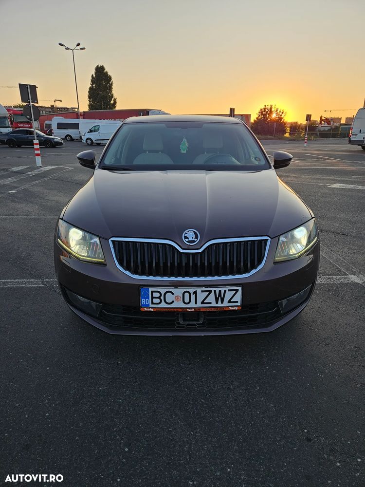 Skoda Octavia 1.8 TSI DSG Style - 2