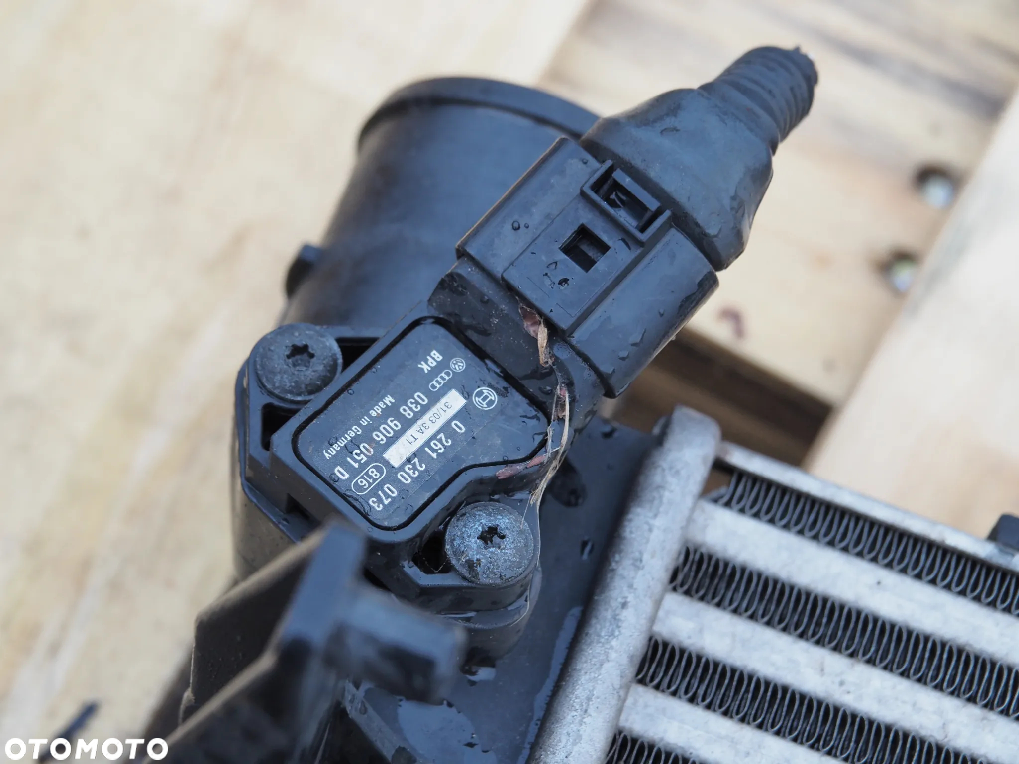 Chłodnica powietrza intercooler Audi A4 B6 1.8T 8E0145805N - 4