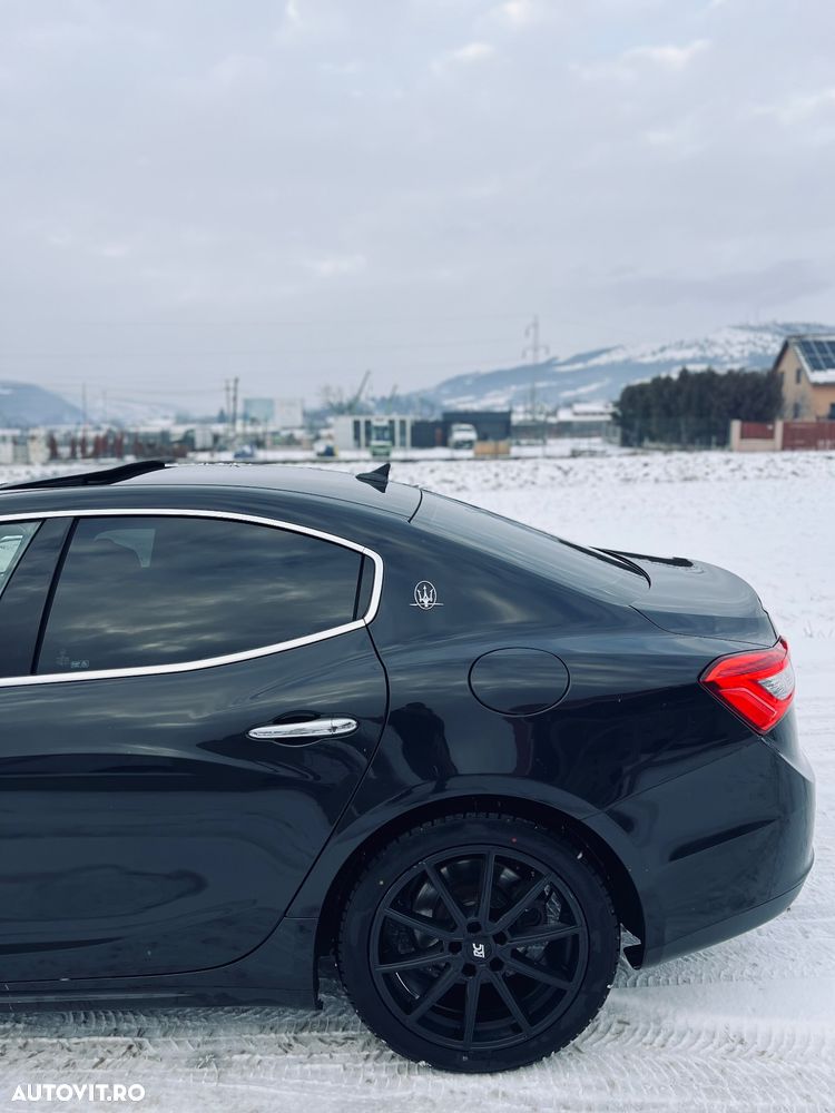 Maserati Ghibli GranLusso - 8