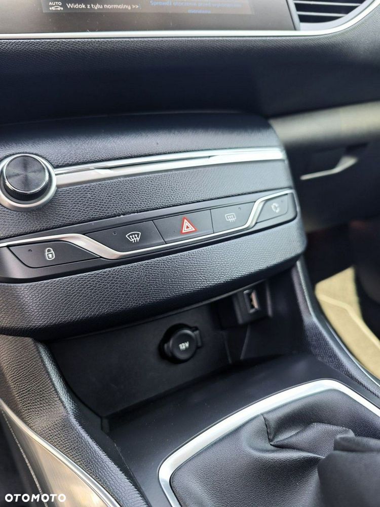 Peugeot 308 - 12