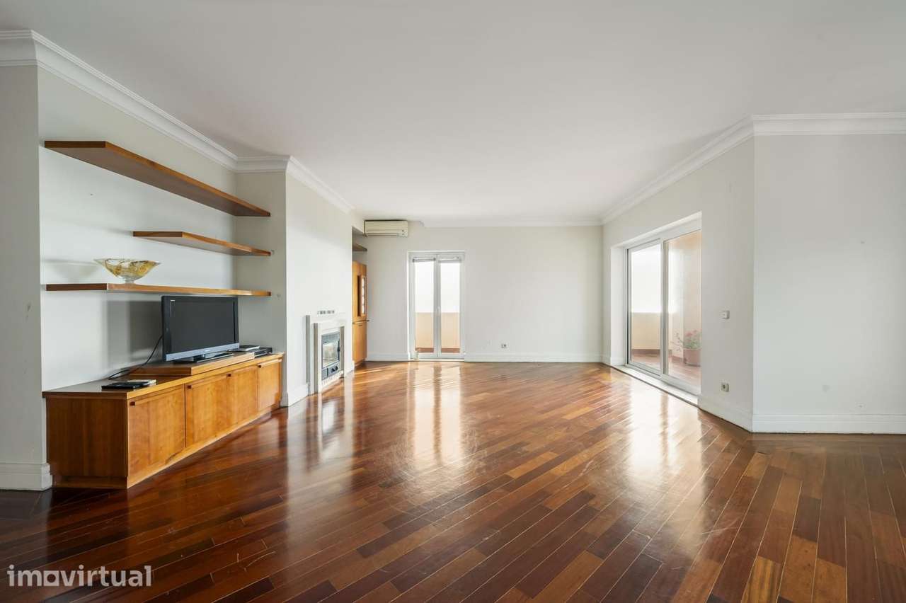 Apartamento T4 com piscina, Monte Estoril, Cascais - Grande imagem: 5/27