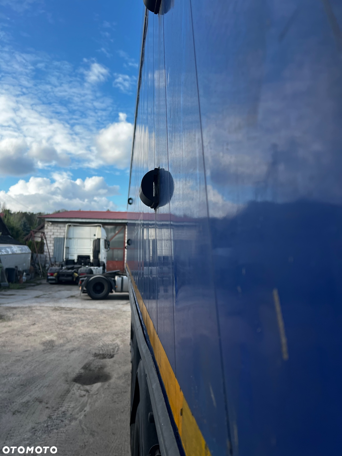 Schmitz Cargobull 30m3 / PODNOSZONA OŚ / OSIE SAF / 2011 ROK !! - 10