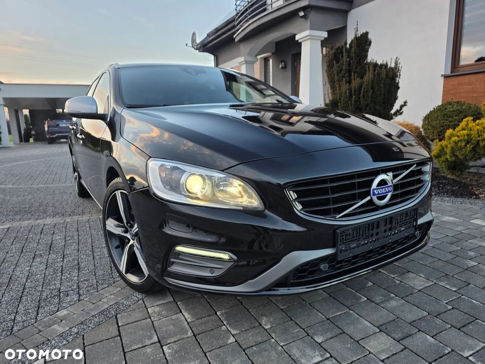 Volvo V60 D3 Geartronic R-Design - 15