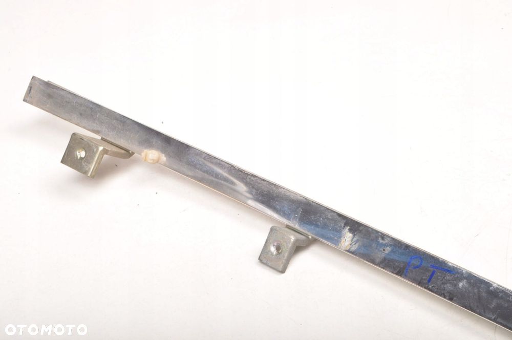 FORD GRANADA I GXL LISTWA DRZWI PRAWY TYŁ TYLNE 73R - 4