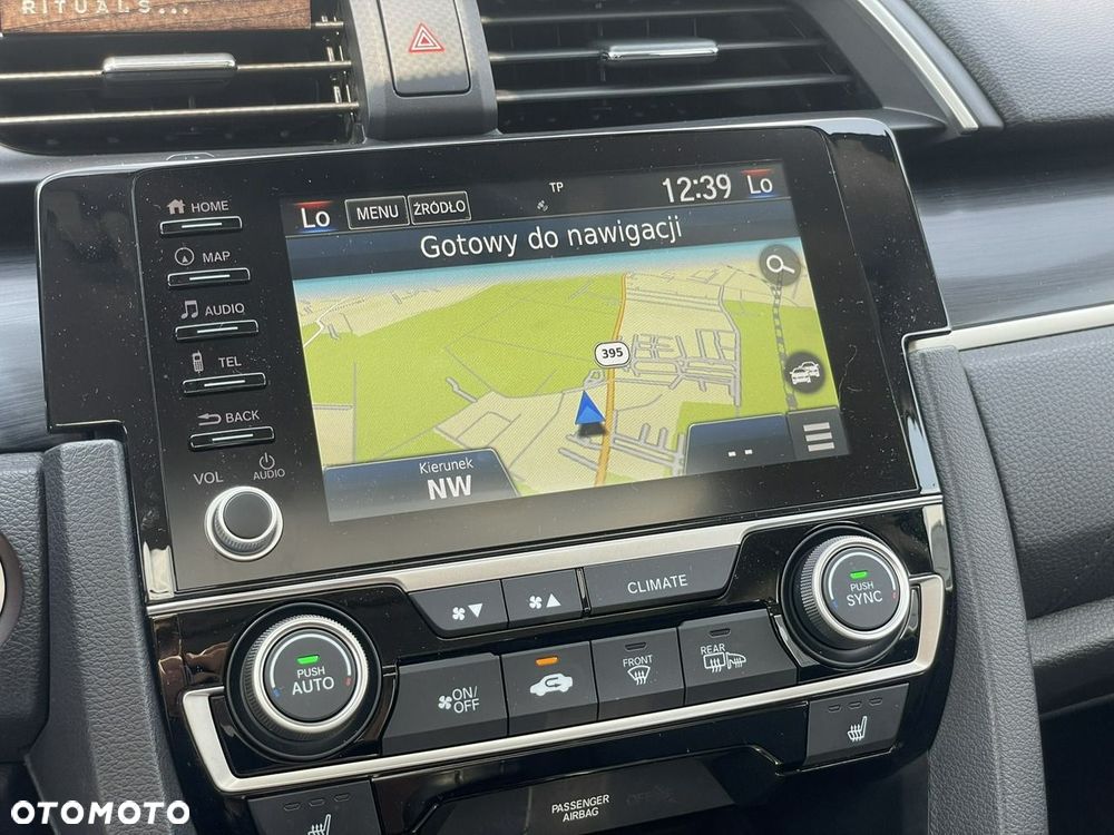 Honda Civic 1.5 i-VTEC Turbo CVT Prestige - 25