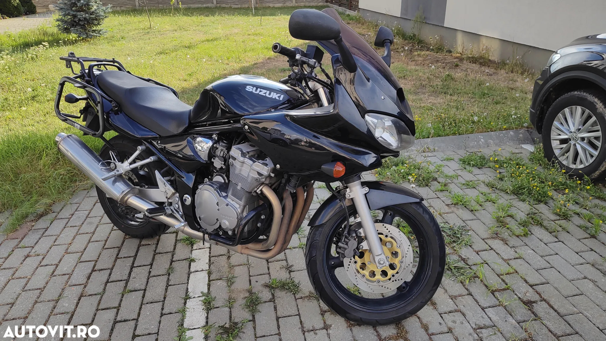 Suzuki GSF - Bandit - 4
