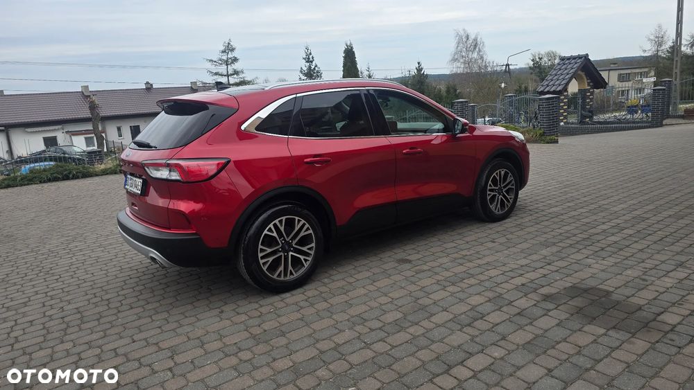 Ford Kuga 2.0 EcoBlue 4x4 TITANIUM - 21