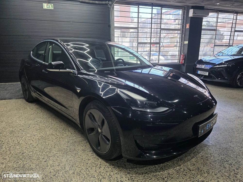 Tesla Model 3 Standard Range Plus RWD - 3