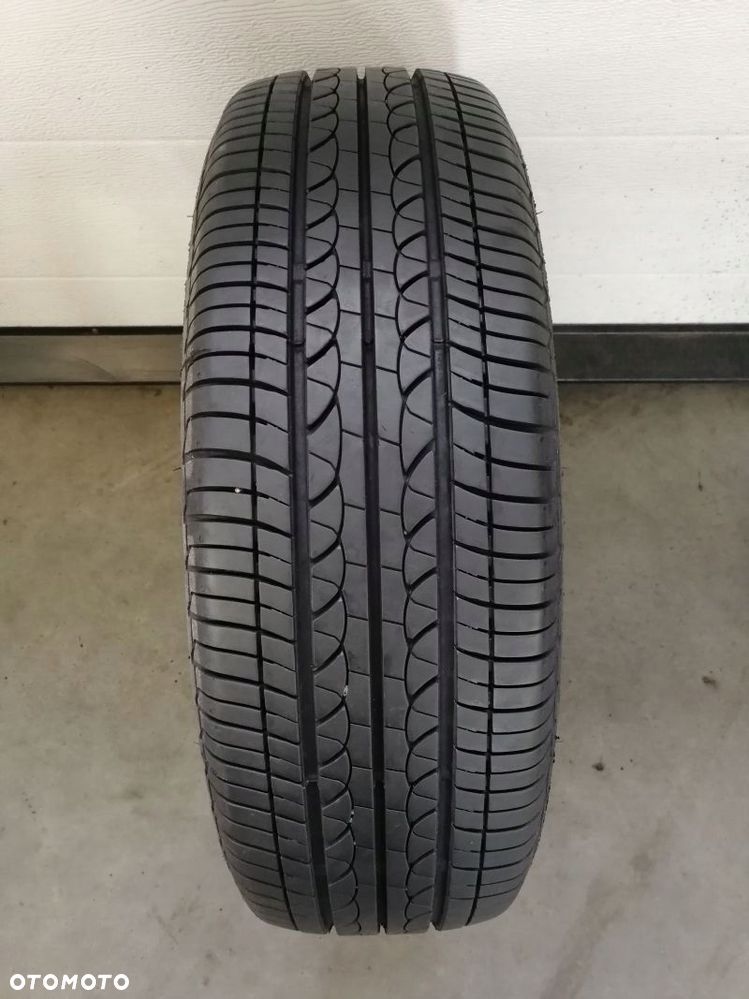 Opona letnia 175/70 R 14 Bridgestone B250