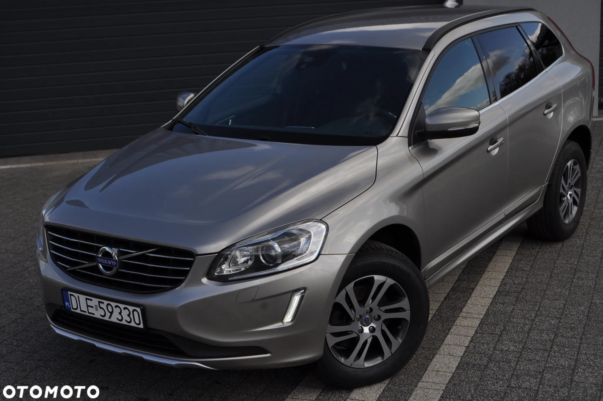 Volvo XC 60 D4 Drive-E Momentum - 7