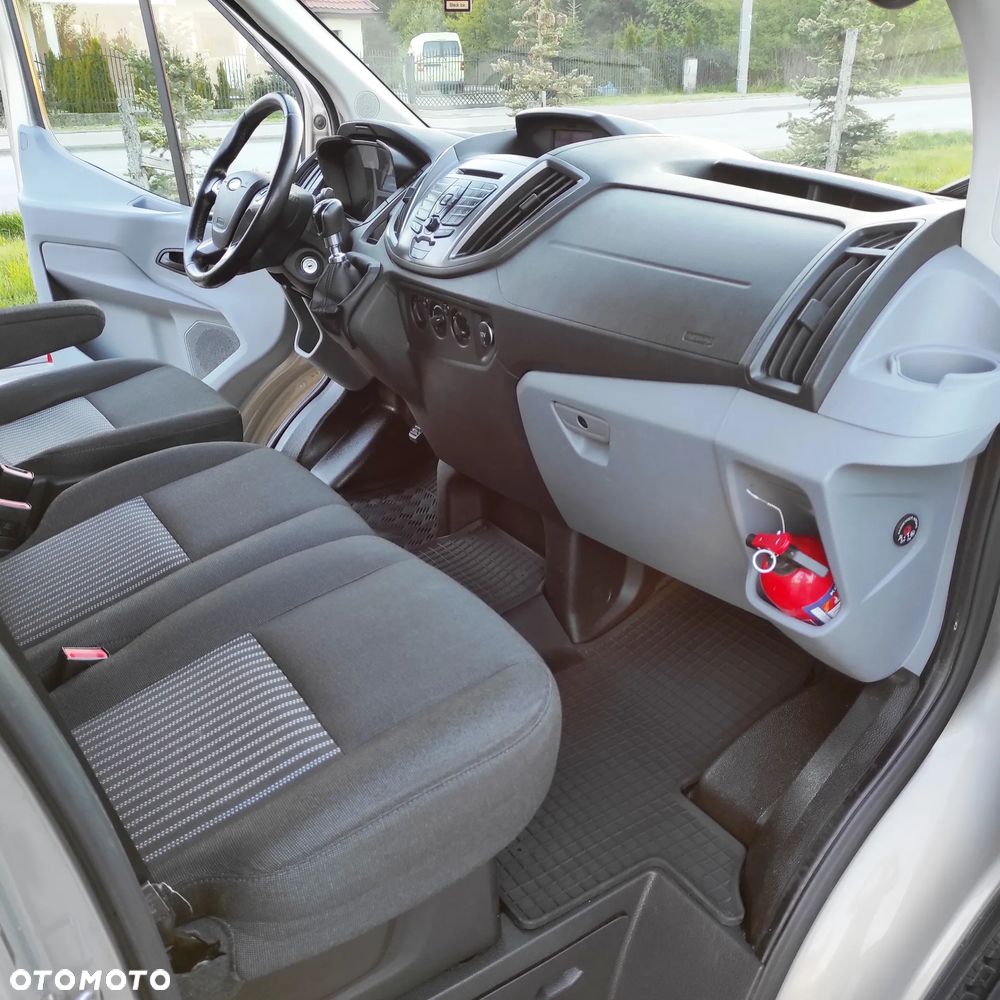Ford Transit Autobus 18 osób 2.2 TDCI 155 KM 2017 r - 22