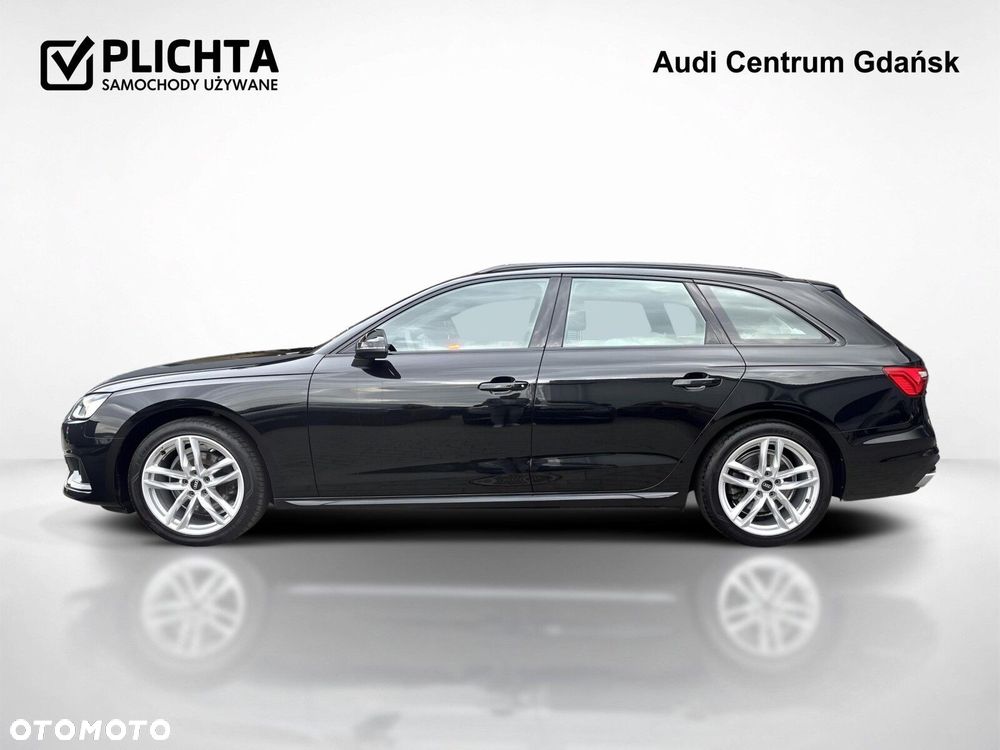 Audi A4 Avant 2022 photo 2