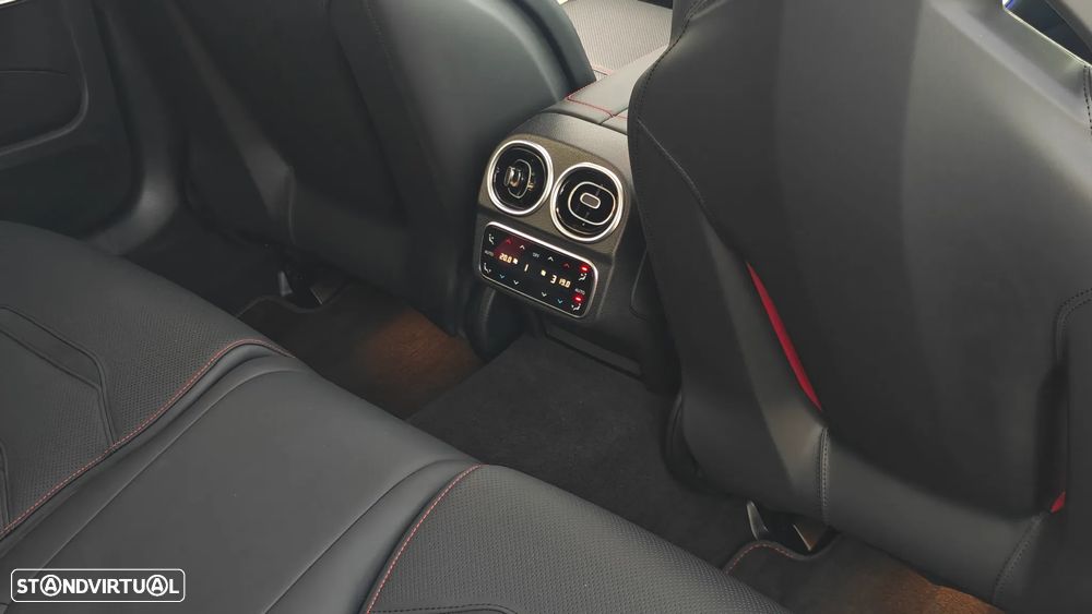 Mercedes-Benz C 63 AMG S E Performance Speedshift MCT9G F1 Edition - 18