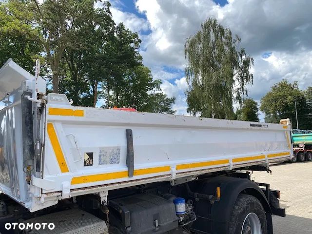 Mercedes-Benz Axor 1833 4x4 wywrotka Meiller z Niemiec - 9