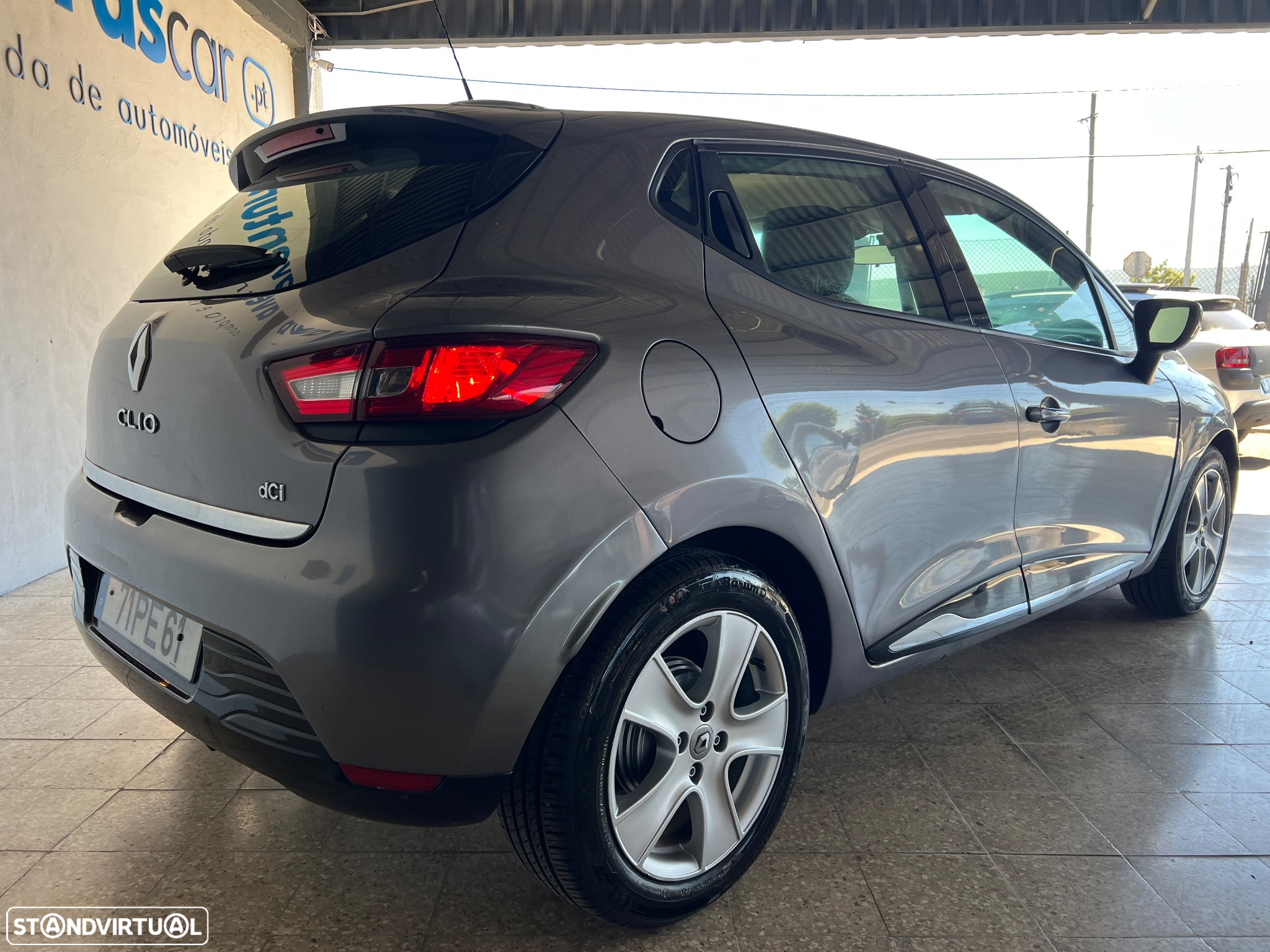 Renault Clio 1.5 dCi Dynamique S - 7