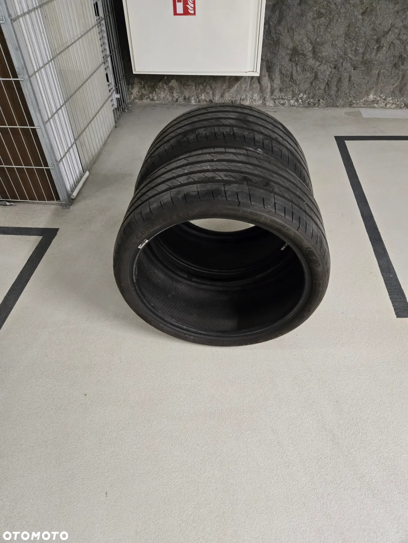 GOODYEAR - 6