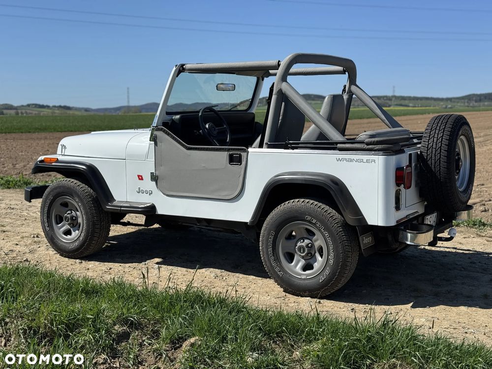 Jeep Wrangler 4.0 - 26