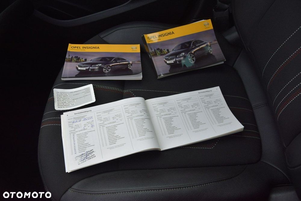 Opel Insignia 1.4 Turbo Sports Tourer ecoFLEXStart/Stop 150 Jahre - 38