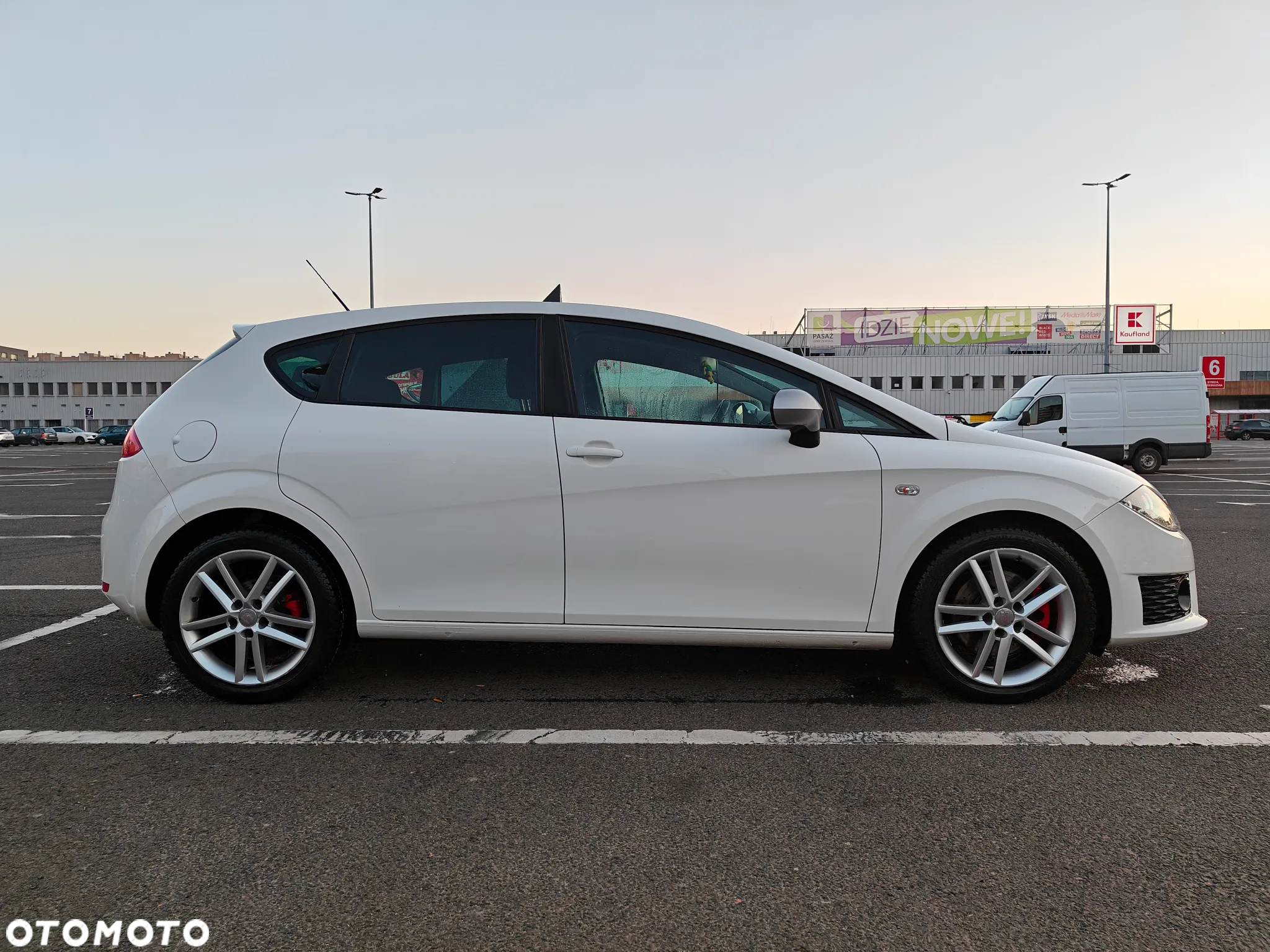 Seat Leon 2.0 TDI DPF FR - 3