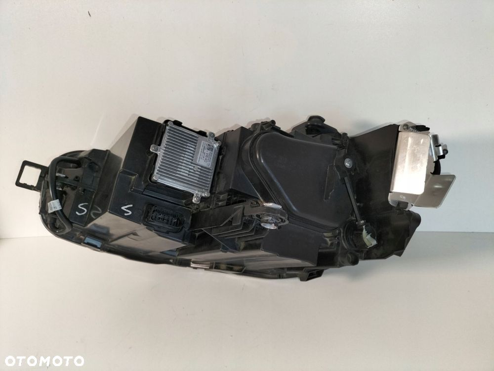 lampa przednia reflektor prawa vw passat b9 24- full led - 5