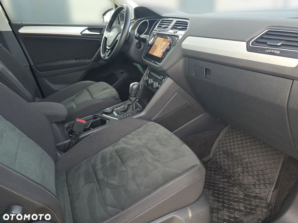 Volkswagen Tiguan - 15