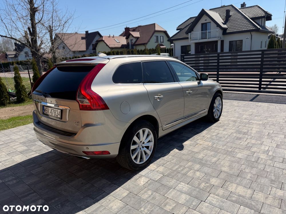 Volvo XC 60 - 5