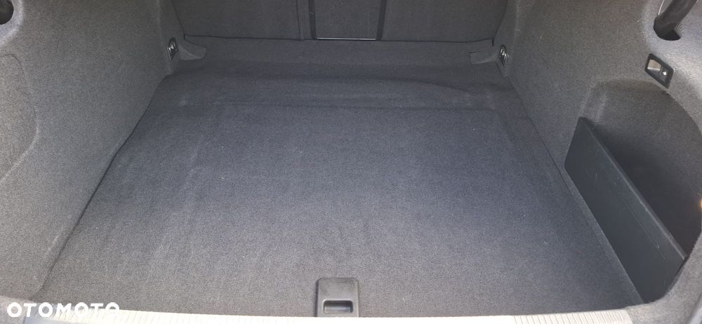 Volkswagen Passat CC 2.0 TDI DPF BMT DSG - 14