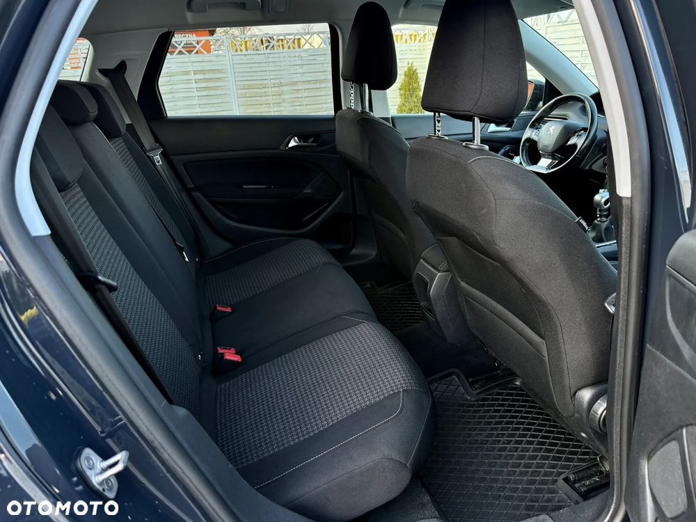 Peugeot 308 1.2 PureTech GPF Active S&S - 19