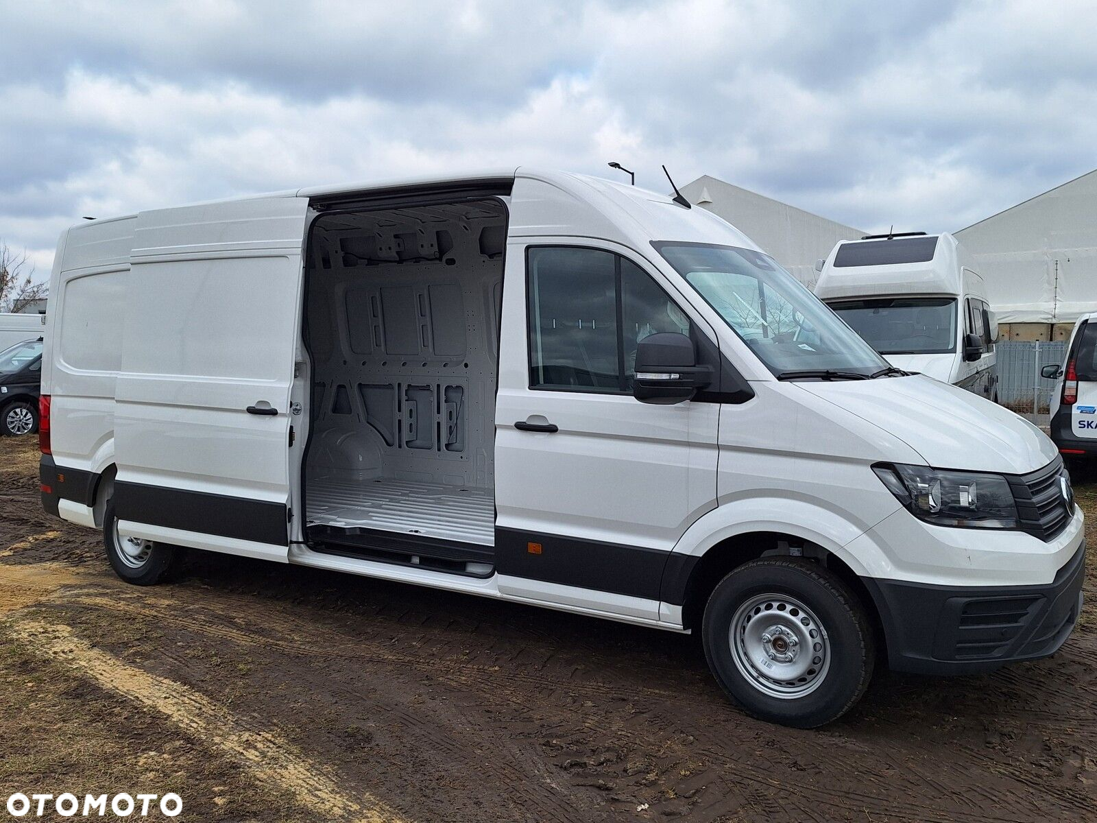 Volkswagen Crafter 35 Furgon, 2,0 TDI SCR 177KM,  6-bieg man., r.o: 4490 mm - 15
