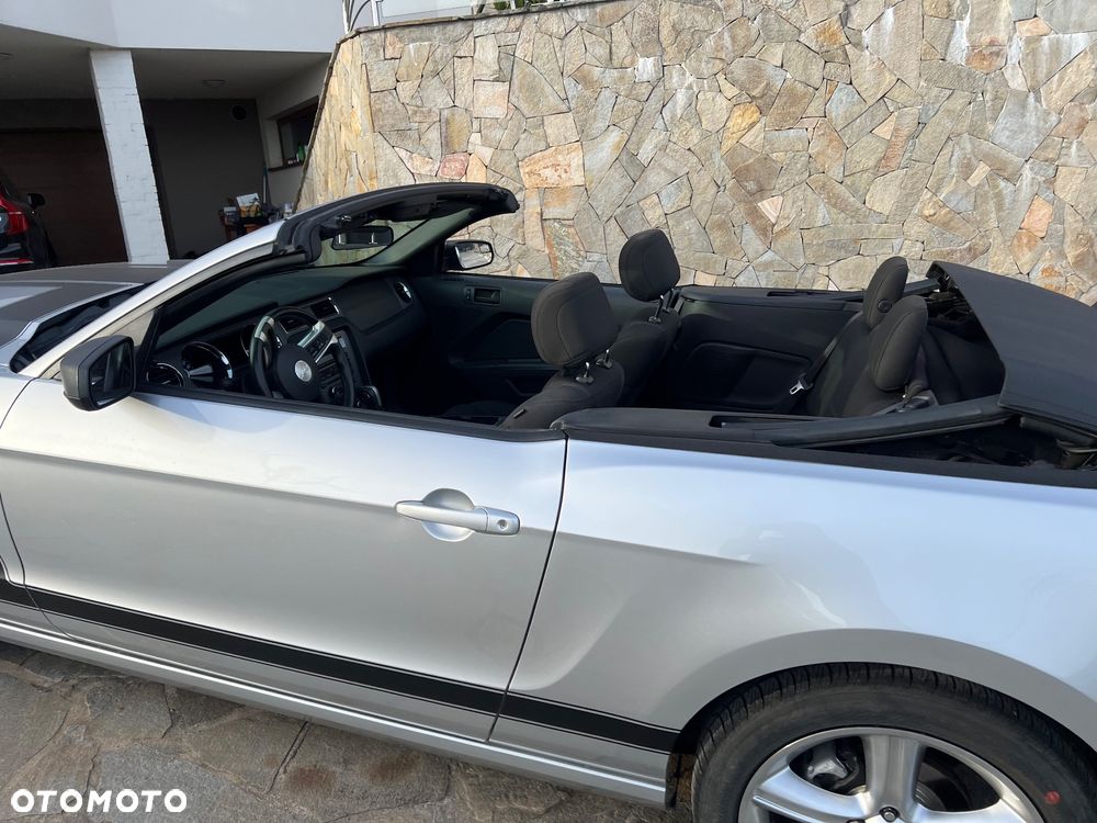 Ford Mustang 3.7 V6 - 3