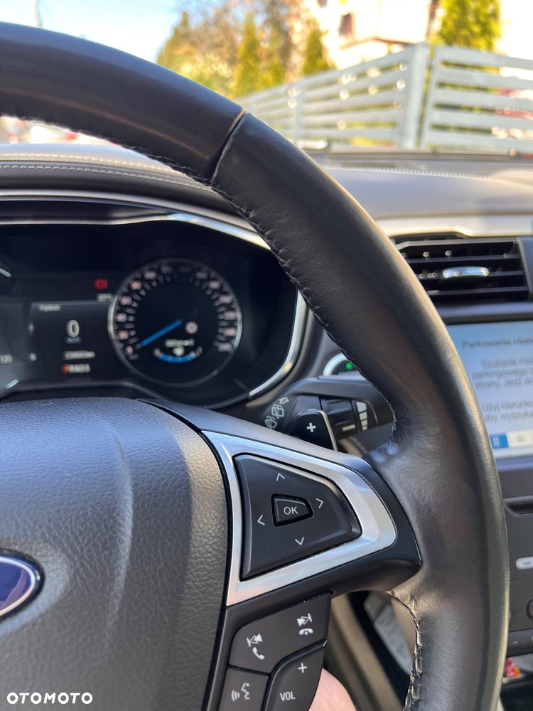 Ford Mondeo Vignale 2.0 TDCi PowerShift - 19