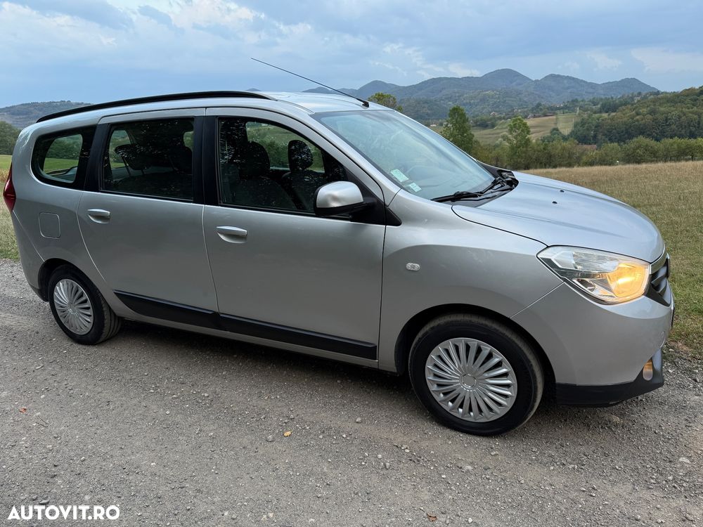 Dacia Lodgy dCi 90 Essential - 4