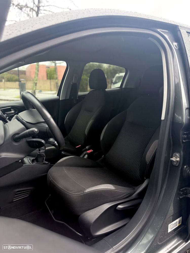 Peugeot 208 1.2 PureTech Style - 17