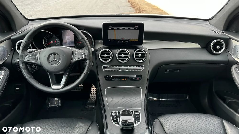 Mercedes-Benz GLC 300 4Matic 9G-TRONIC - 13