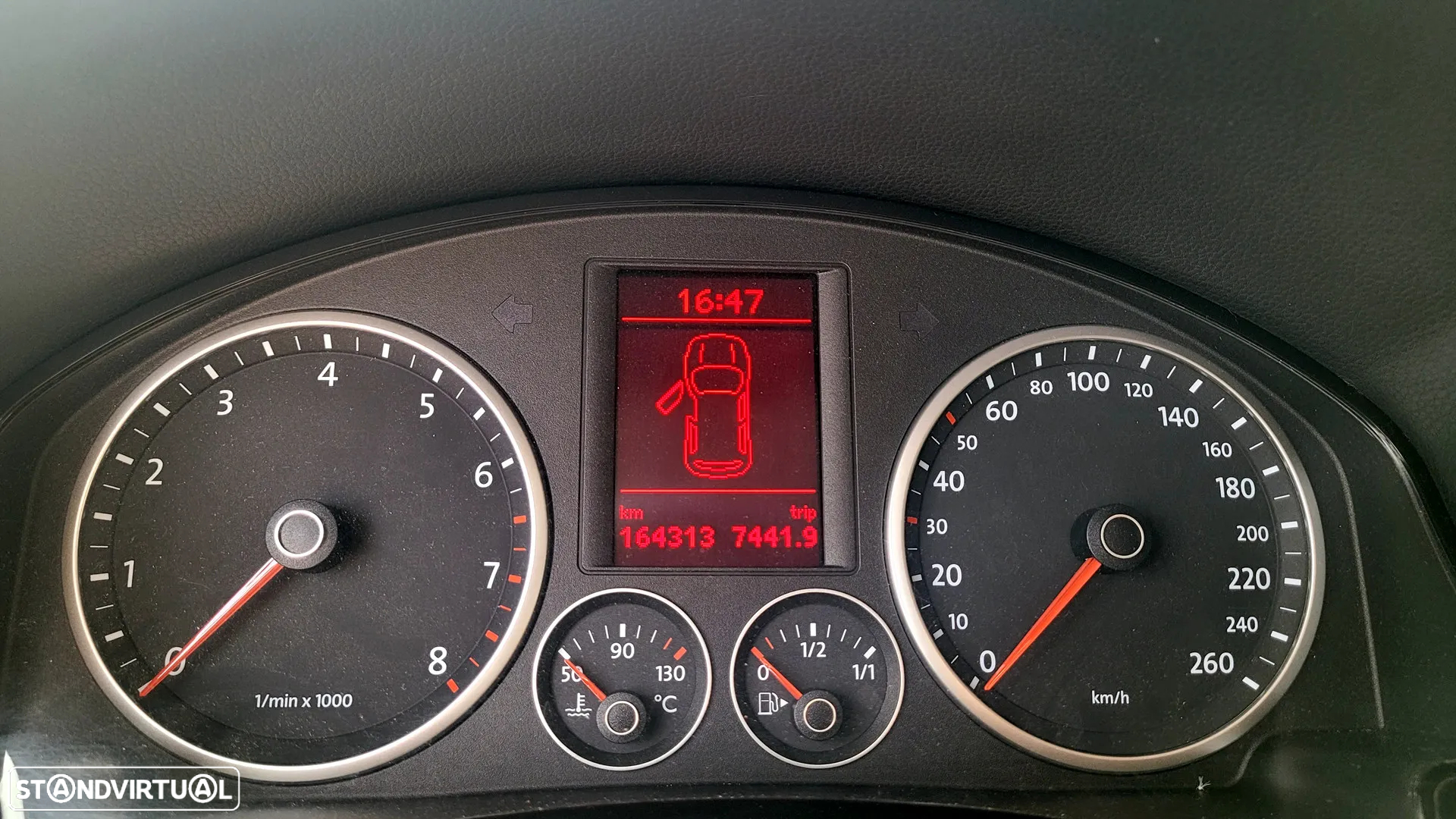 VW Tiguan 1.4 TSI Sport 4Motion - 13