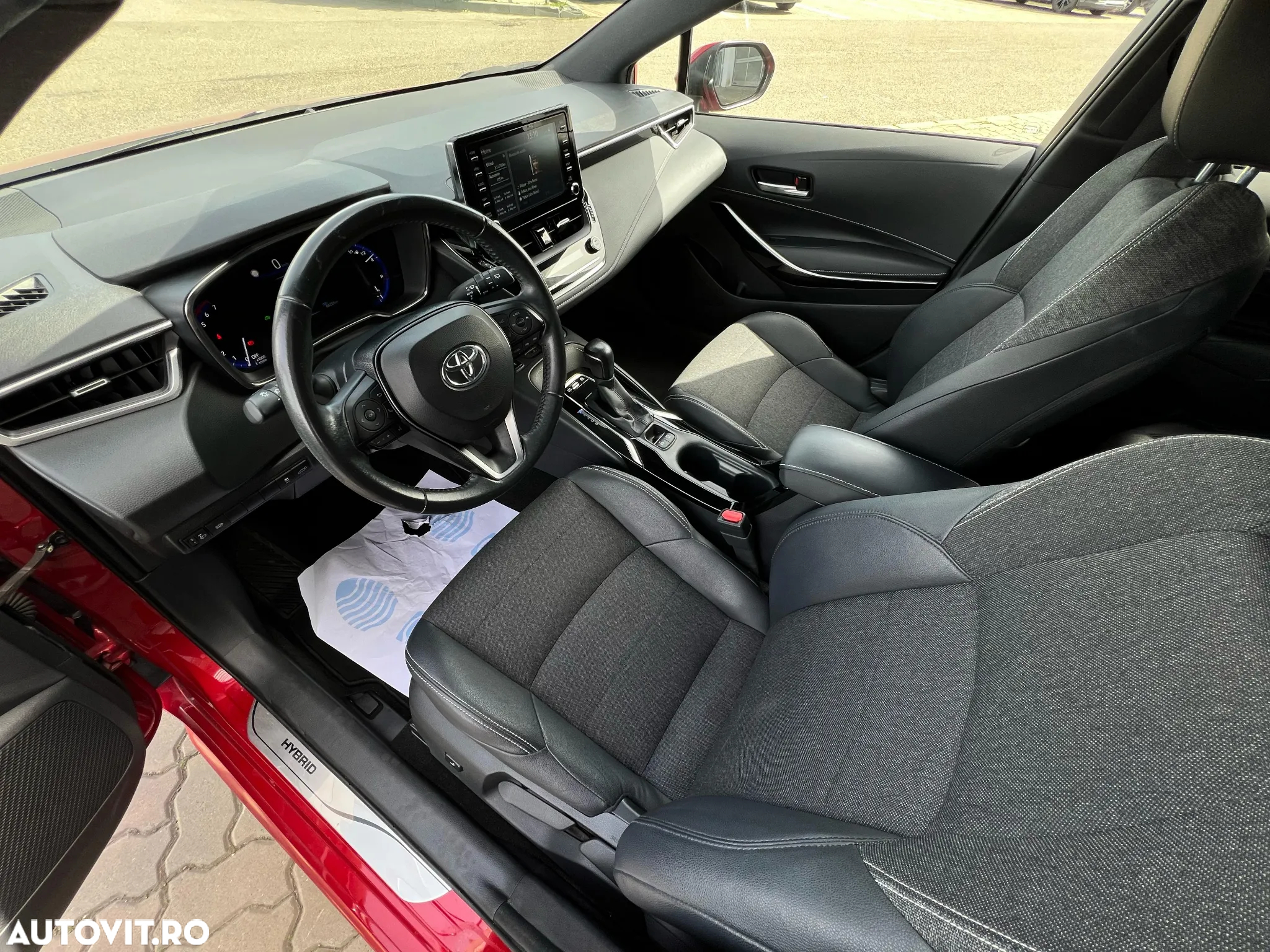 Toyota Corolla 1.8 Hybrid Touring Sports Lounge - 12