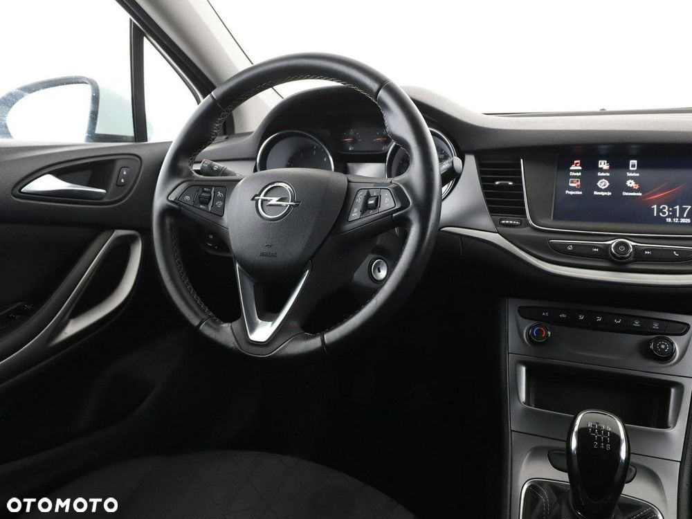 Opel Astra 1.6 D Start/Stop 120 Jahre - 16