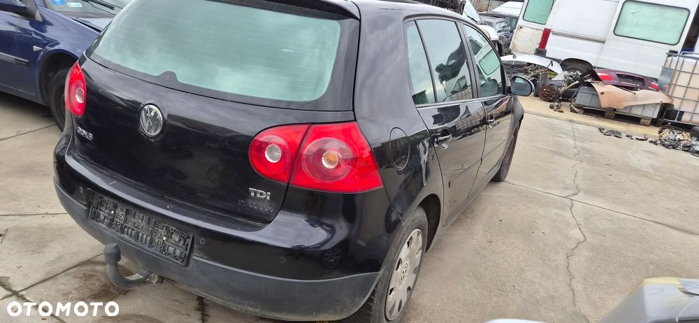 VW Golf 5 V 1,9 TDI 77kW 105KM 2006r 5d hatchback LC9Z - 7