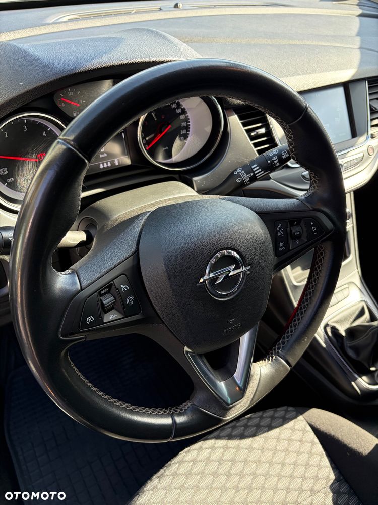 Opel Astra 1.6 CDTI Enjoy - 17