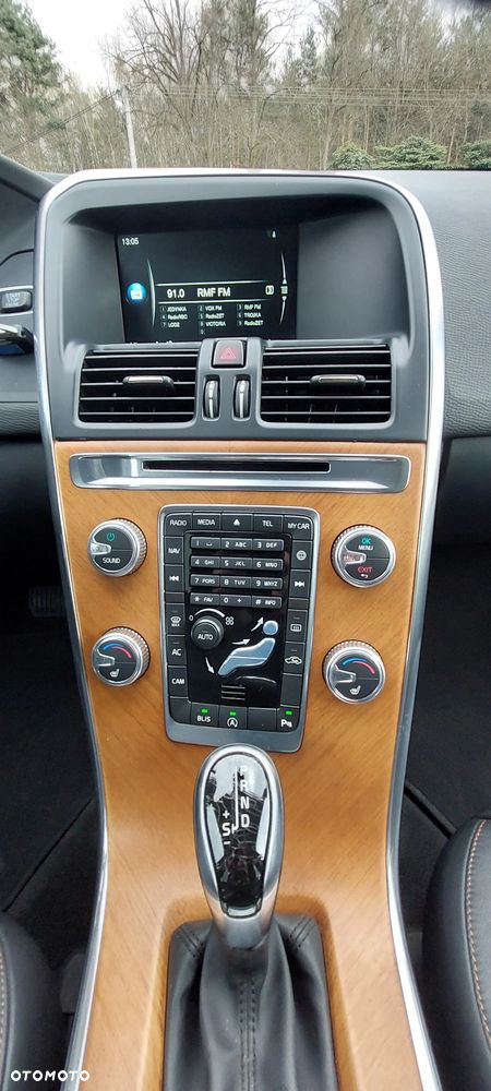 Volvo XC 60 T5 Geartronic Linje Inscription - 12